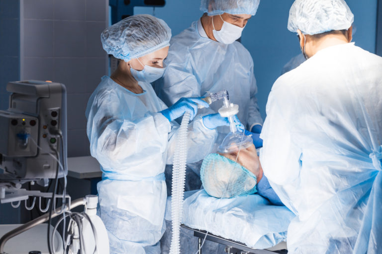 Schlafapnoe Welche OP kommt in Frage? Neue Therapie